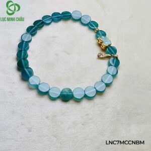 Vòng tay lam ngọc cúc 7 ly mix charm cá ngựa – bướm bạc