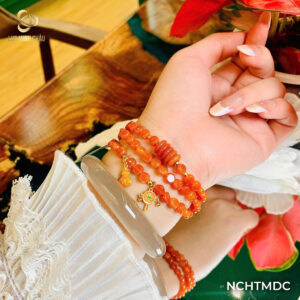 💎 Ngọc Cúc Huyết Trong Mix Điếu – Charm Bạc